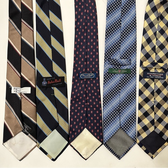 Bundle of 5 Vintage Silk Ties - Picture 2 of 16